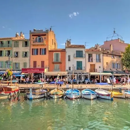 Le Mehari * Cassis